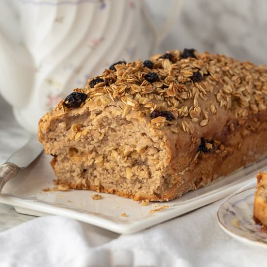 Cinnamon and Maple Syrup Cake