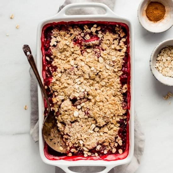 Healthy Strawberry Rhubarb Crisp