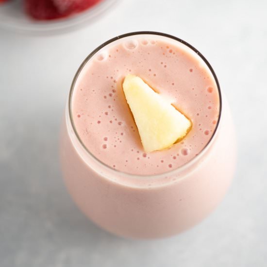 Strawberry Pineapple Smoothie