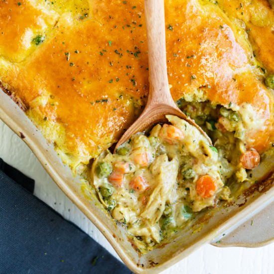 Bisquick Chicken Pot Pie Casserole