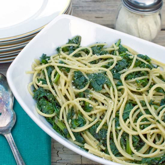 Garlic Parmesan Kale Pasta