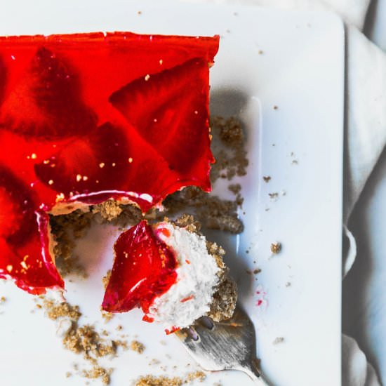 Strawberry Pretzel Salad