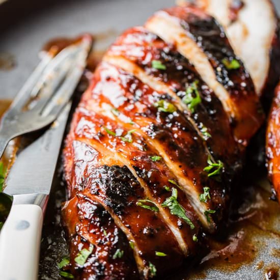 FAVORITE BBQ CHICKEN ON THE GRILL