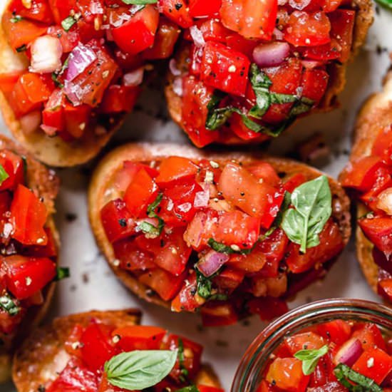 Bruschetta with Tomato and Basil