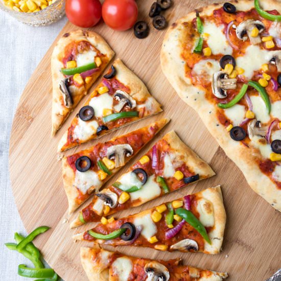 Naan Pizza