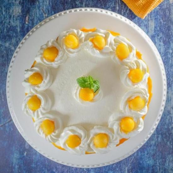 MANGO CAKE WITH WHIPPED CREAM