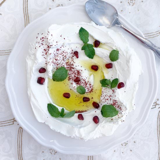 Labneh (Levantine Yogurt Cheese)