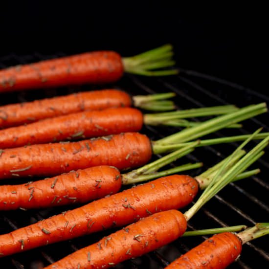 Grilled Carrots with Balsamic Glaze
