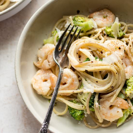 Creamy Shrimp and Broccoli Pasta