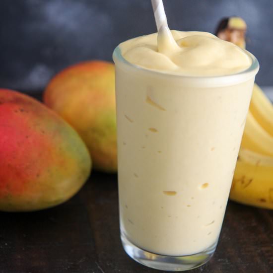 Mango Banana Smoothie