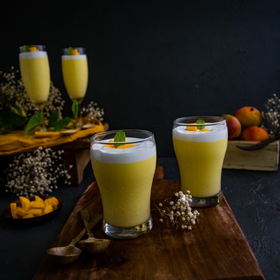 Easy Eggless Mango Mousse