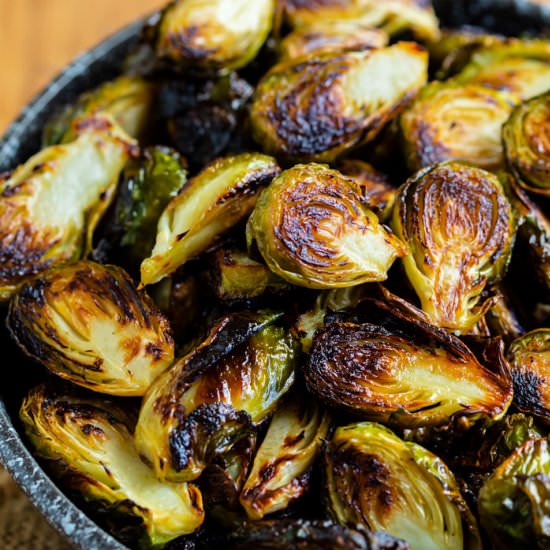 Easy Roasted Brussels Sprouts