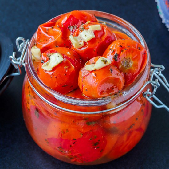 GARLIC & HERBS WHOLE FRIED TOMATOES