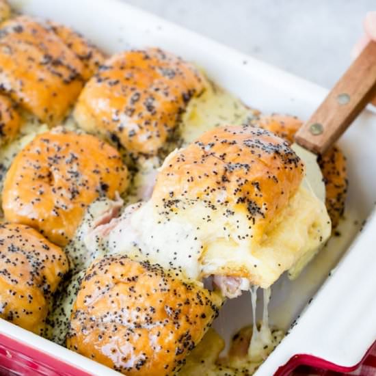 HAM AND CHEESE SLIDERS