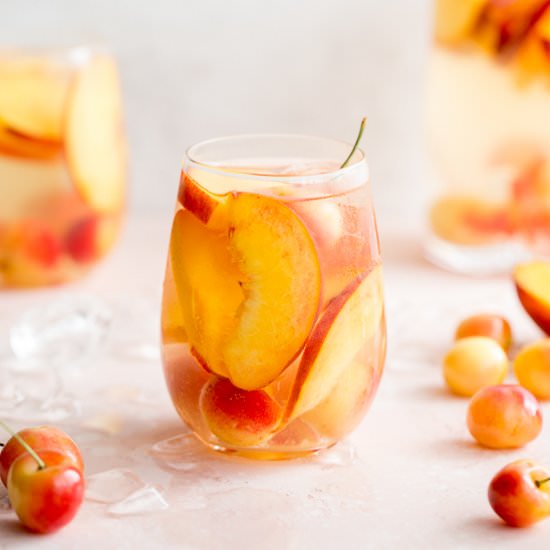 Stone Fruit White Wine Spritzer