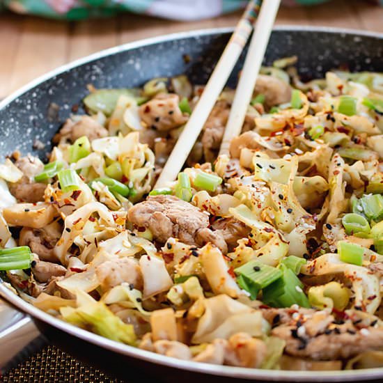 Quick Chicken Cabbage Stir Fry