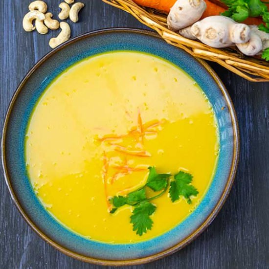 GF Creamy Cashew Carrot Ginger Soup