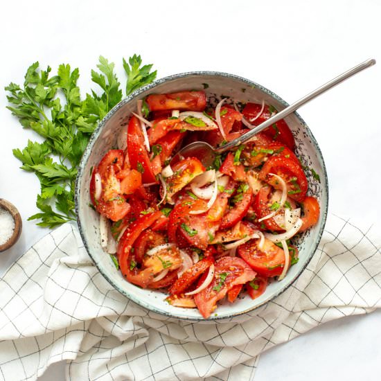 Easy Tomato Summer Salad