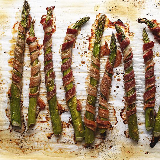 Brown Sugar Bacon Wrapped Asparagus
