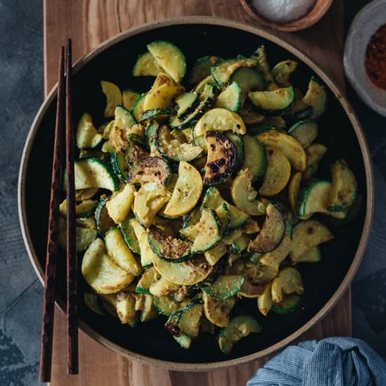 3-Ingredient Sauteed Summer Squash