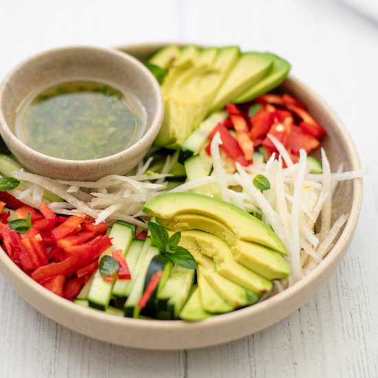 Lettuceless Crunchy Salad