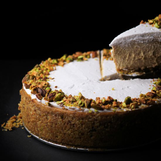 Baked Vegan Pistachio Cheesecake
