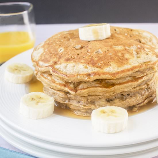 Fluffy Banana Pancakes