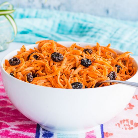Quick Carrot Raisin Salad