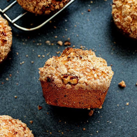 Vegan banana crumb muffins