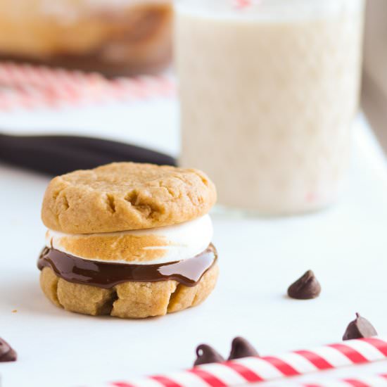 S’more Sandwich Cookies
