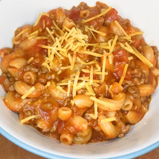 One Pot Cheesy Goulash