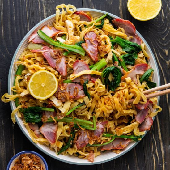 Easy BBQ Pork Lo Mein