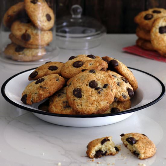 Soft Chocolate Chip Cookies