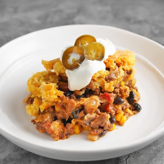 Cheesy Chili Cornbread Casserole
