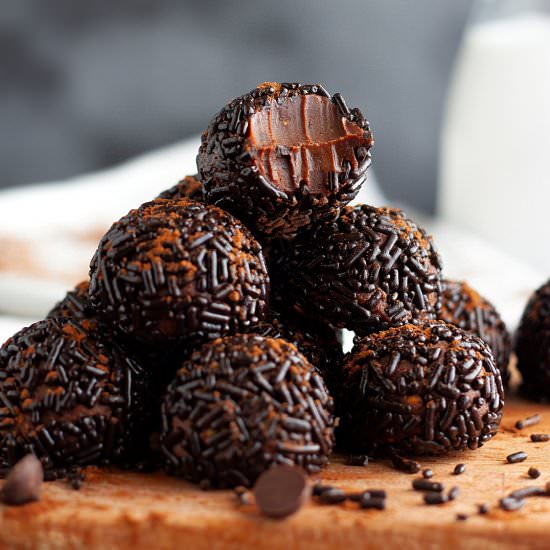 Vegan Chocolate Truffles