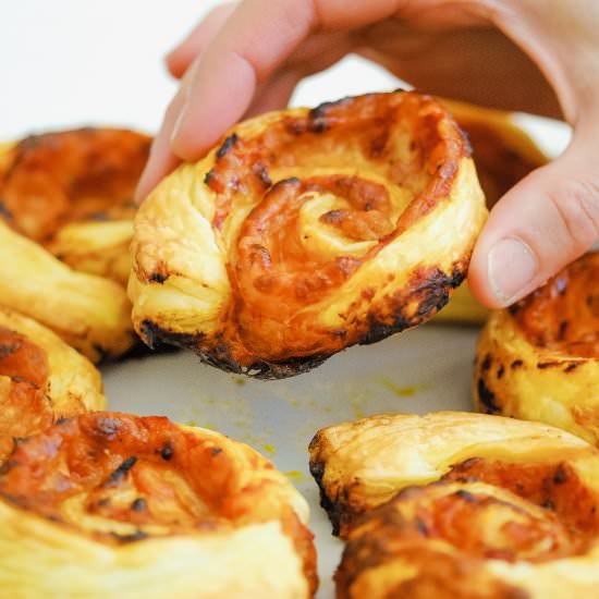 Puff Pastry Pizza Pinwheels