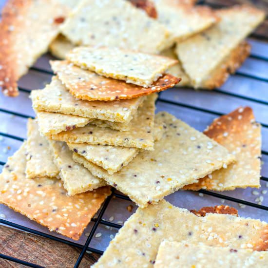 Low-Carb Paleo Crackers (Nut-Free)