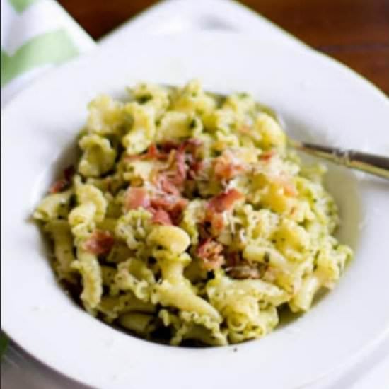 15 MINUTE PESTO PASTA [+ VIDEO]