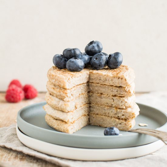 Vegan Oatmeal Pancakes