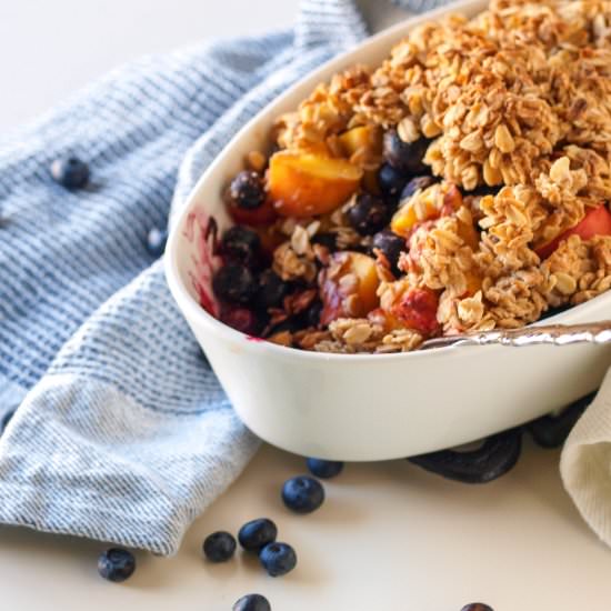 Healthy Blueberry Peach Crumble