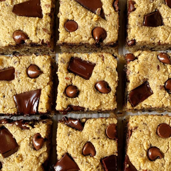 Chocolate Chunk Keto Blondies