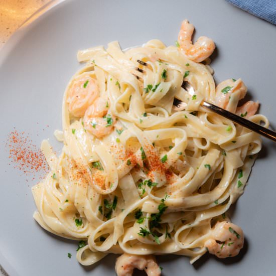Fettuccine Alfredo with Shrimp
