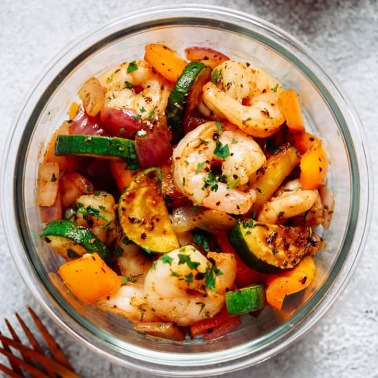 Garlic shrimp and veggies meal prep