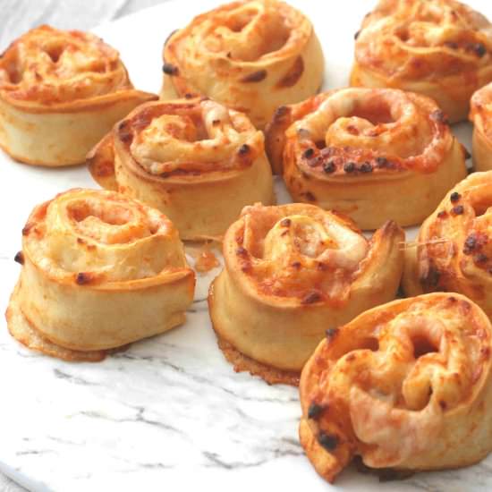 Pizza pinwheels