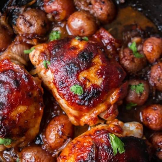 ONE SKILLET BBQ CHICKEN AND POTATOE
