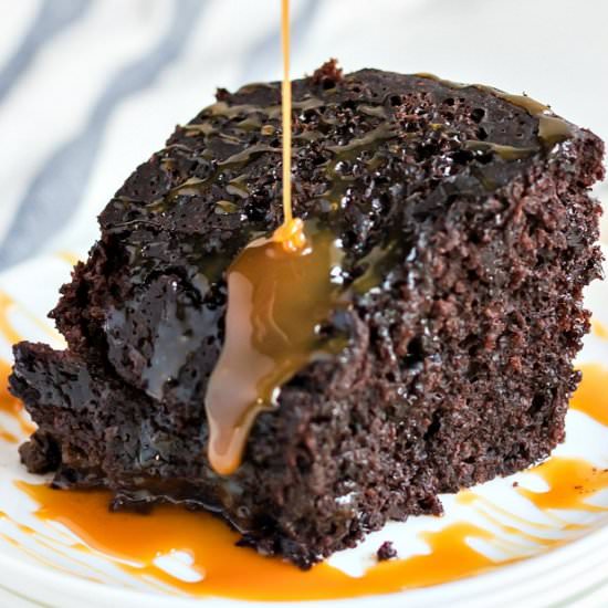 Crockpot Chocolate Caramel Cake