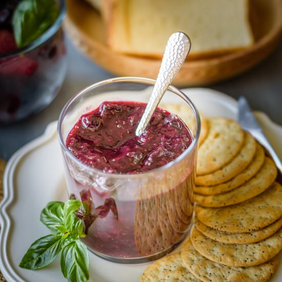 Instant Pot Mixed Berry Jam