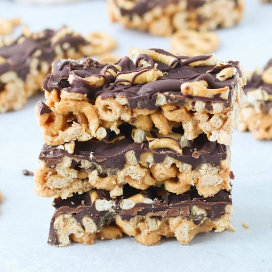 Chocolate Pretzel Cereal Bars