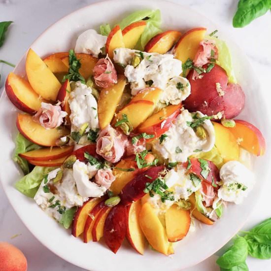Peach Prosciutto Burrata Salad
