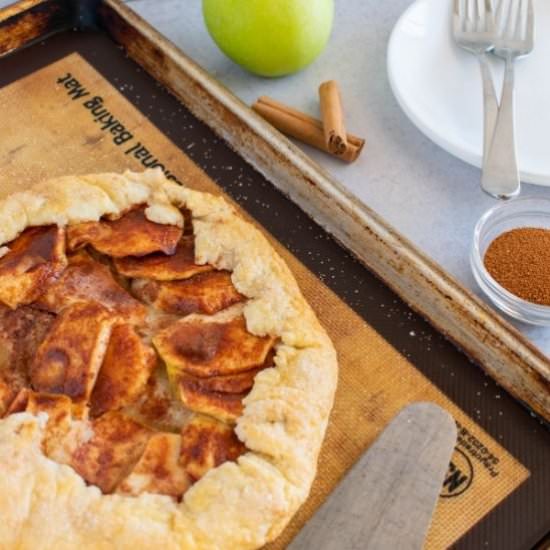 Apple Cinnamon Galette